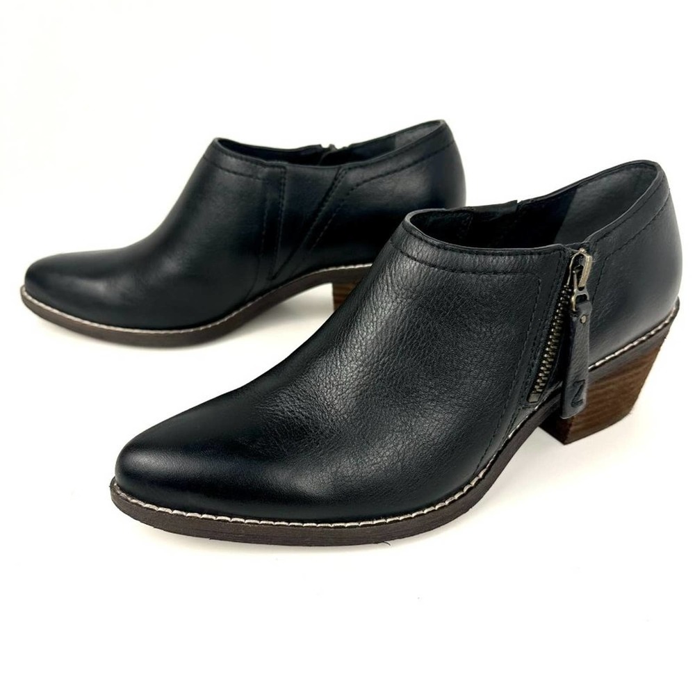 Zodiac Margot Shootie Black Leather Block Heel Zip Ankle Bootie Size 6M